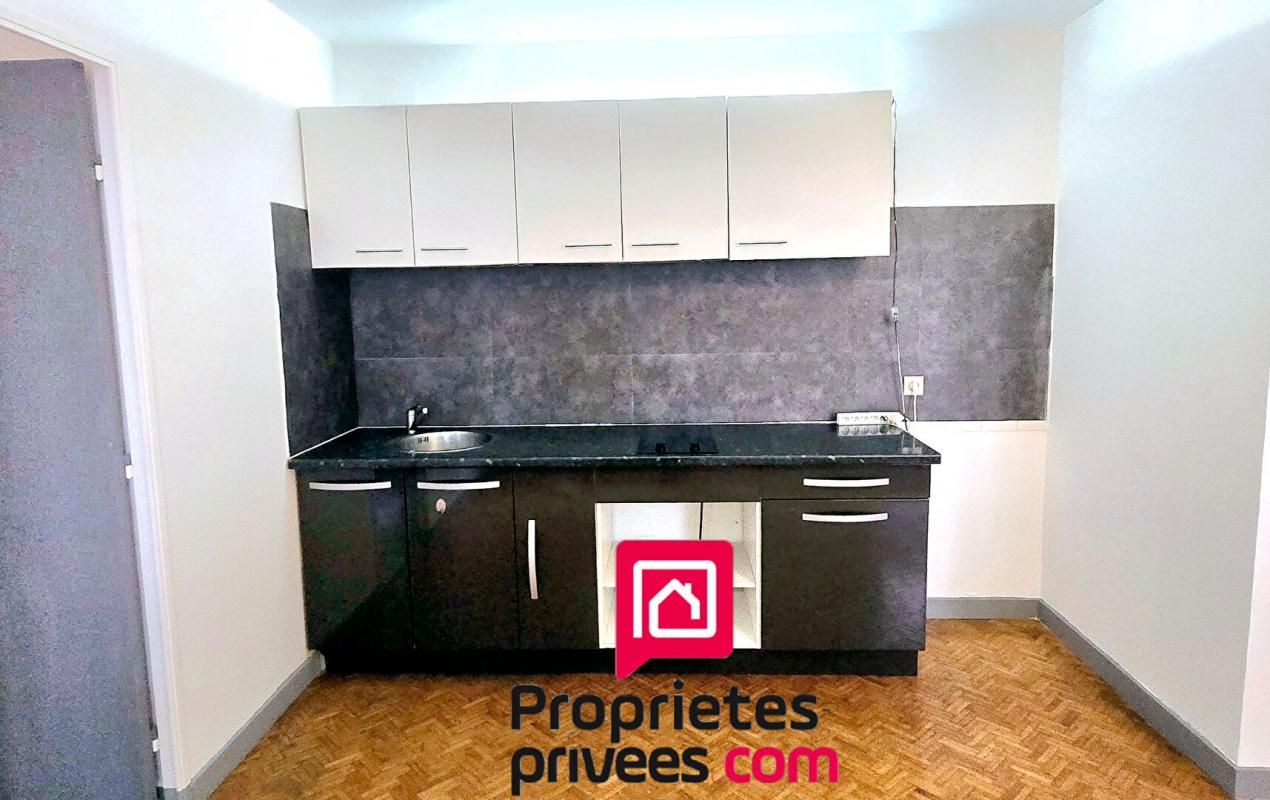 LYON-3E-ARRONDISSEMENT Appartement Lyon 2 pièces 38 m2 3