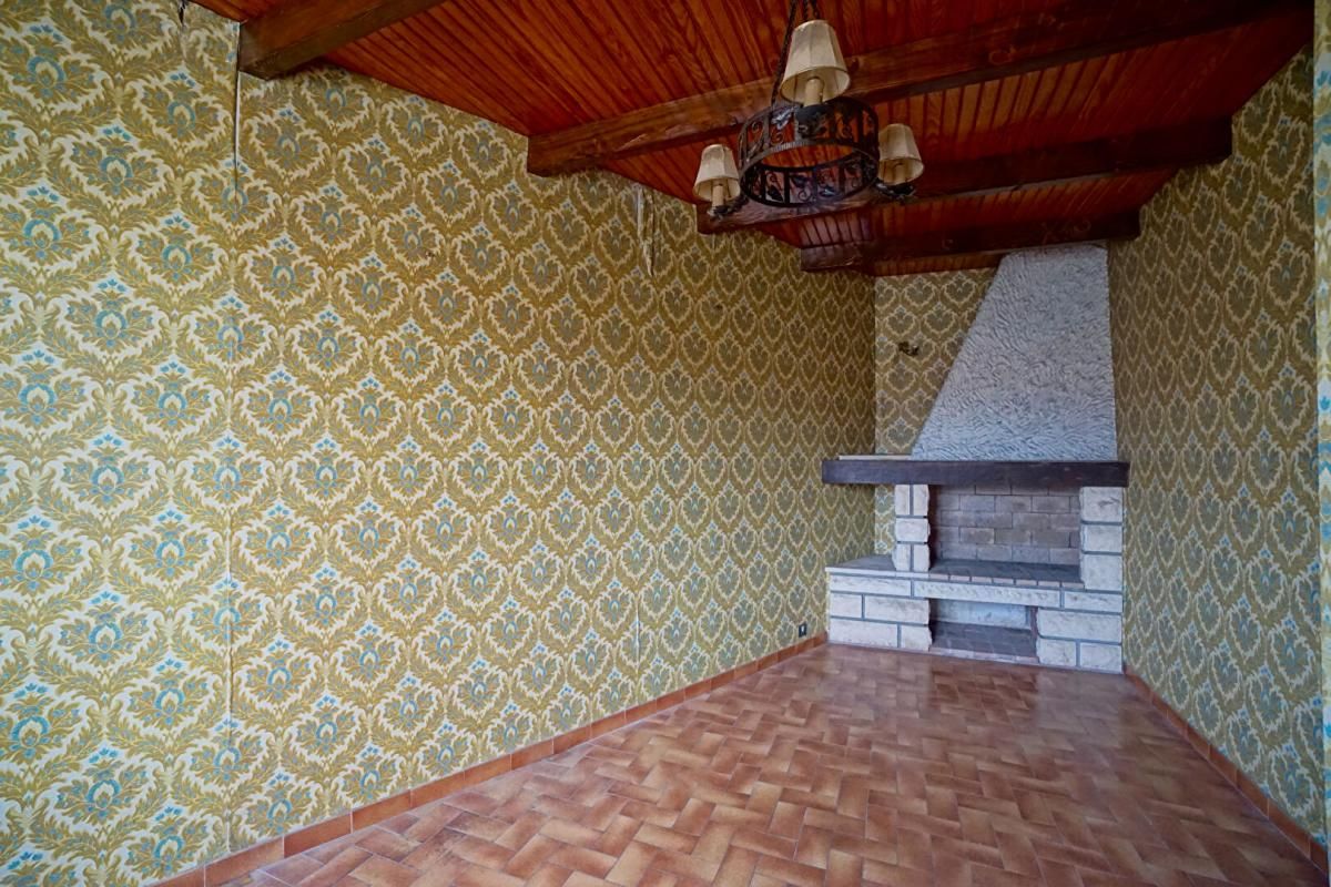 SALINDRES Appartement Salindres 4 pièce(s) 116m2 1