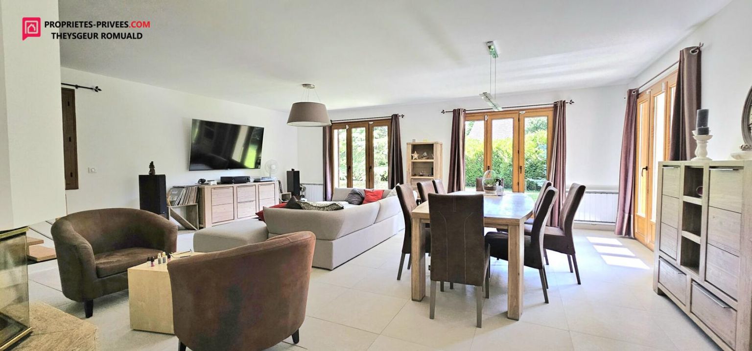 COURTENAY Maison Courtenay 8 pièce(s) 250 m2 4