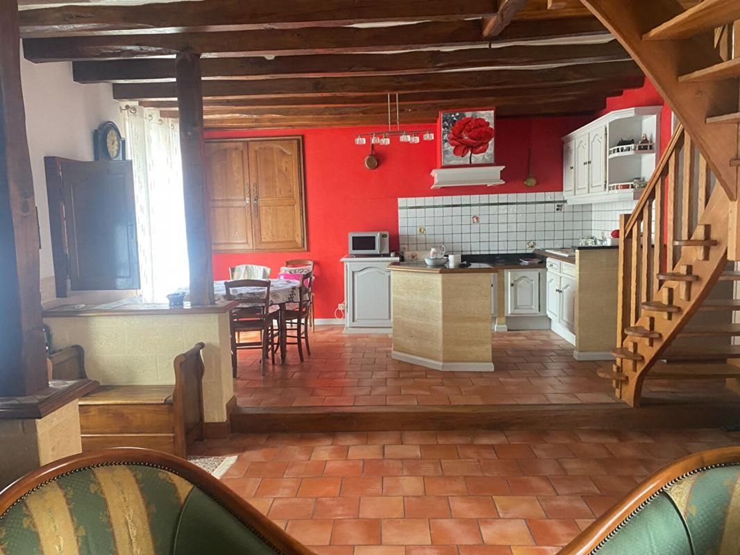 TOURNON-SAINT-PIERRE Maison Tournon Saint Pierre 4 pièce(s) 93 m2 4