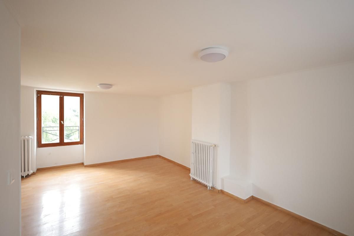 ECQUEVILLY Maison Ecquevilly 4 pièce(s) 100 m2 2