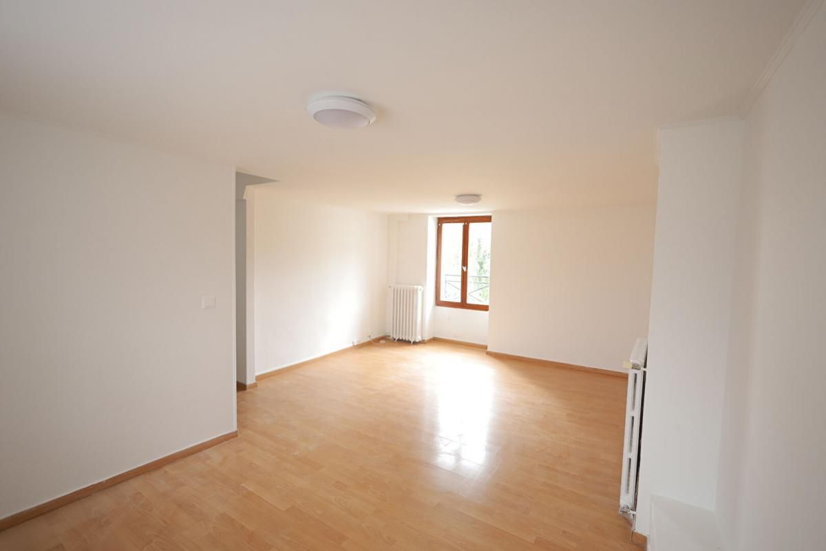 ECQUEVILLY Maison Ecquevilly 4 pièce(s) 100 m2 4