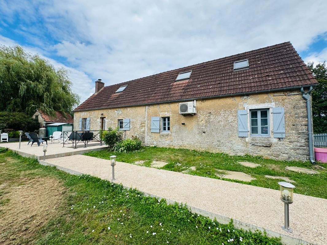 Belle longère rénovée à l'entrée du Parc du Morvan