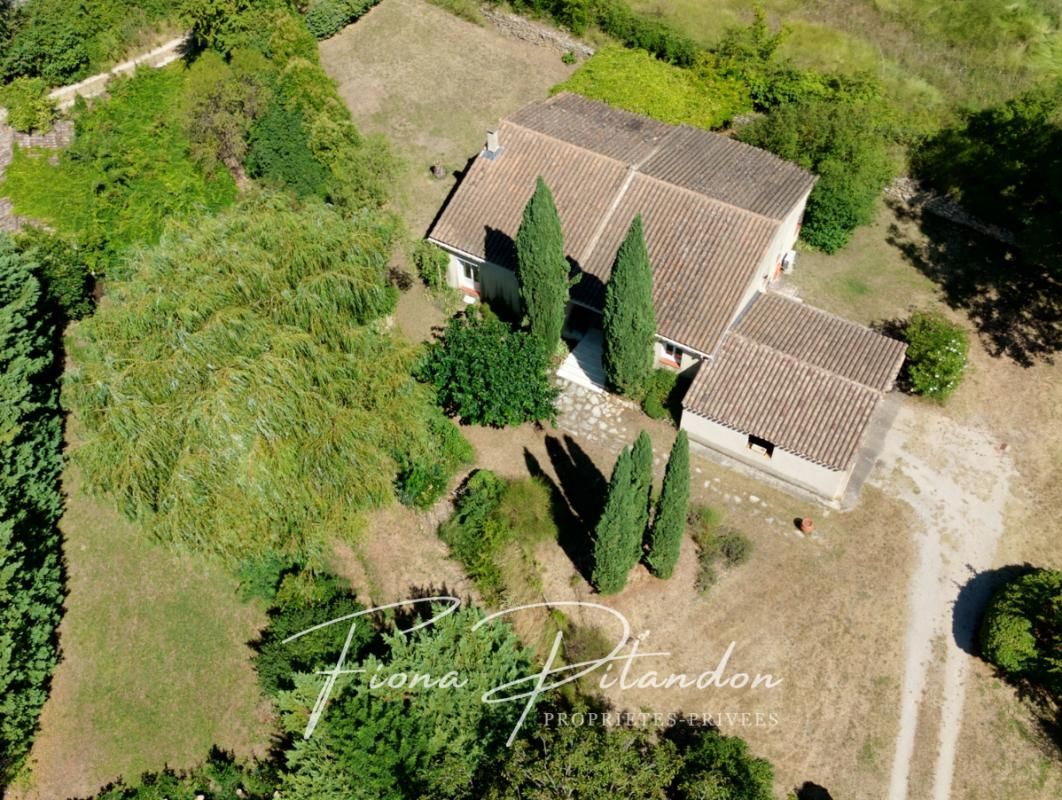 Maison de plain-pied 6 pièce(s) 155 m2
