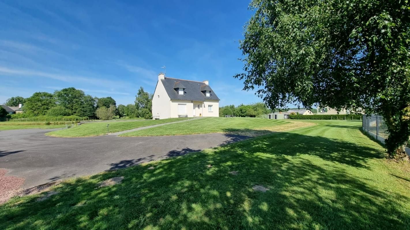 PIPRIAC Maison Pipriac 6 pièce(s) 180 m2 2