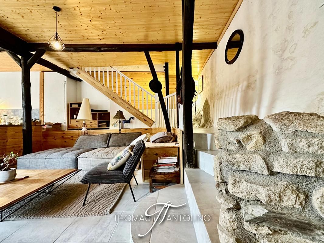 BROUSSES-ET-VILLARET EN EXCLUSIVITE - LOT DE DEUX MAISONS - PARCELLE DE 7300 M2 environ - VISITE VIRTUELLE DISPONIBLE SUR DEMANDE 2