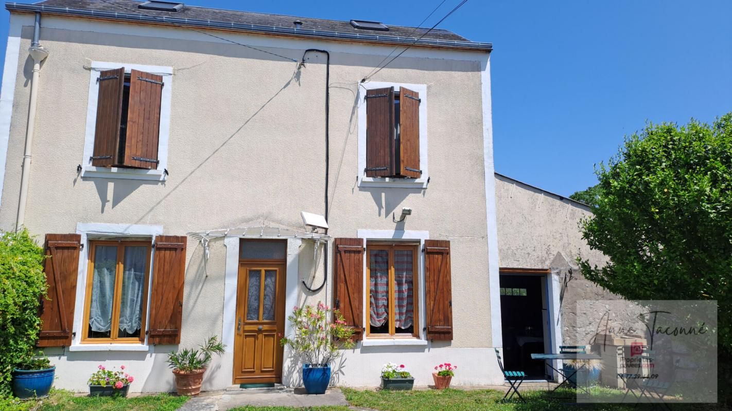 ANGERVILLE Maison 2