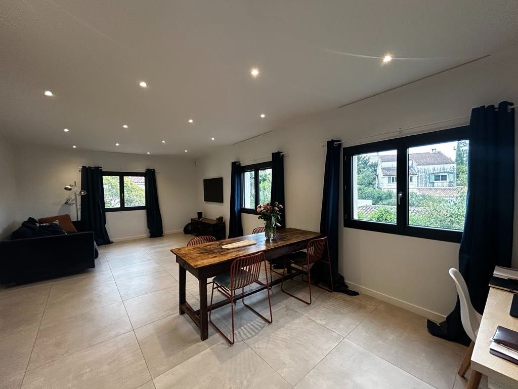 ALLAUCH Maison Allauch 6 pièce(s) 149.19 m2 4