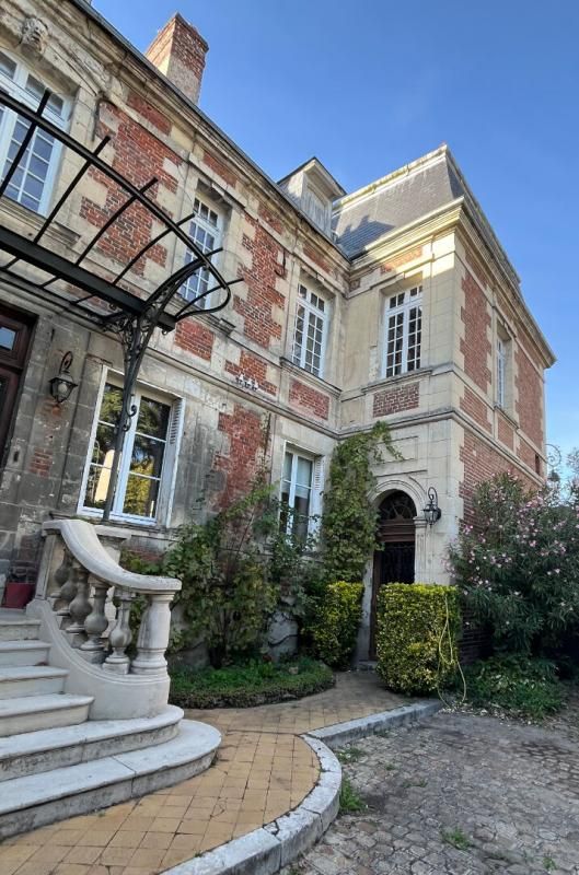 NOYON Maison de Maître à Noyon :10 pièce(s) 288 m2 - Terrain 959m² 4