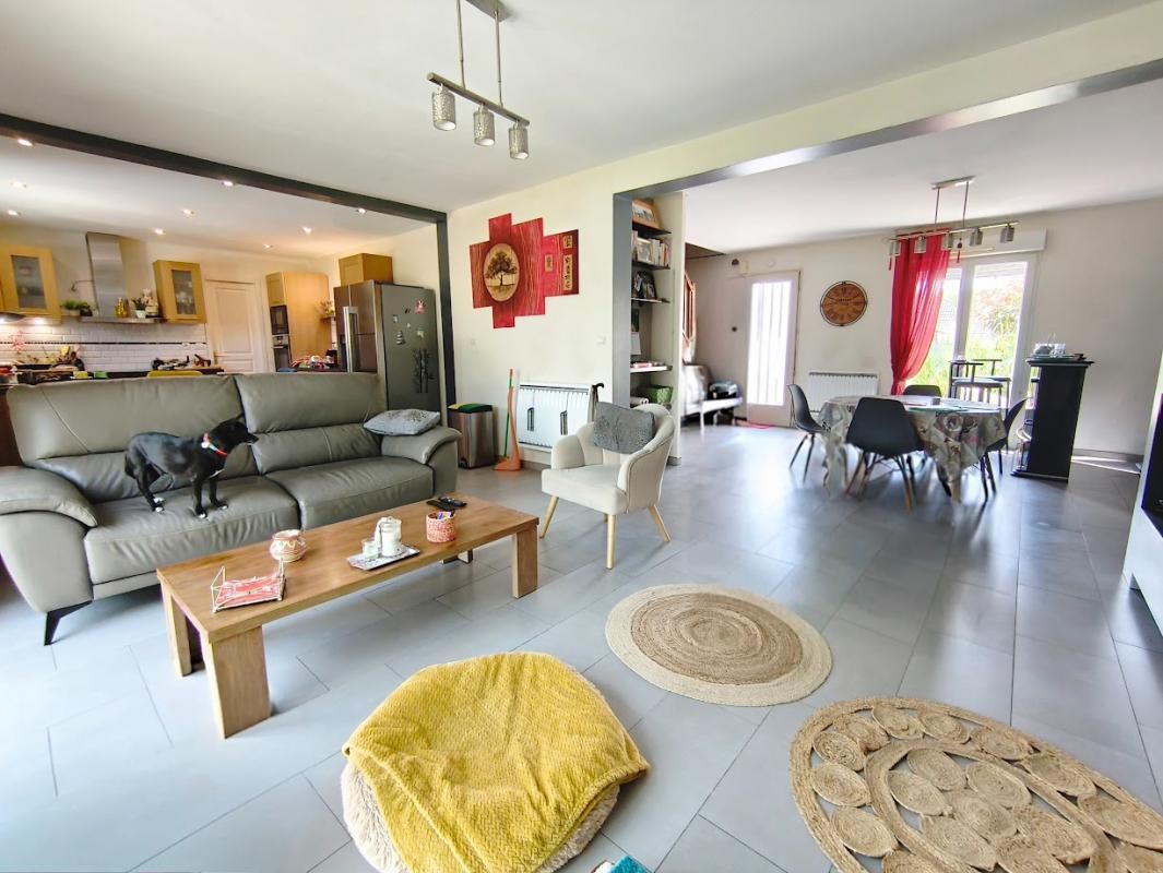 ESTERNAY Maison Bouchy Saint Genest 2