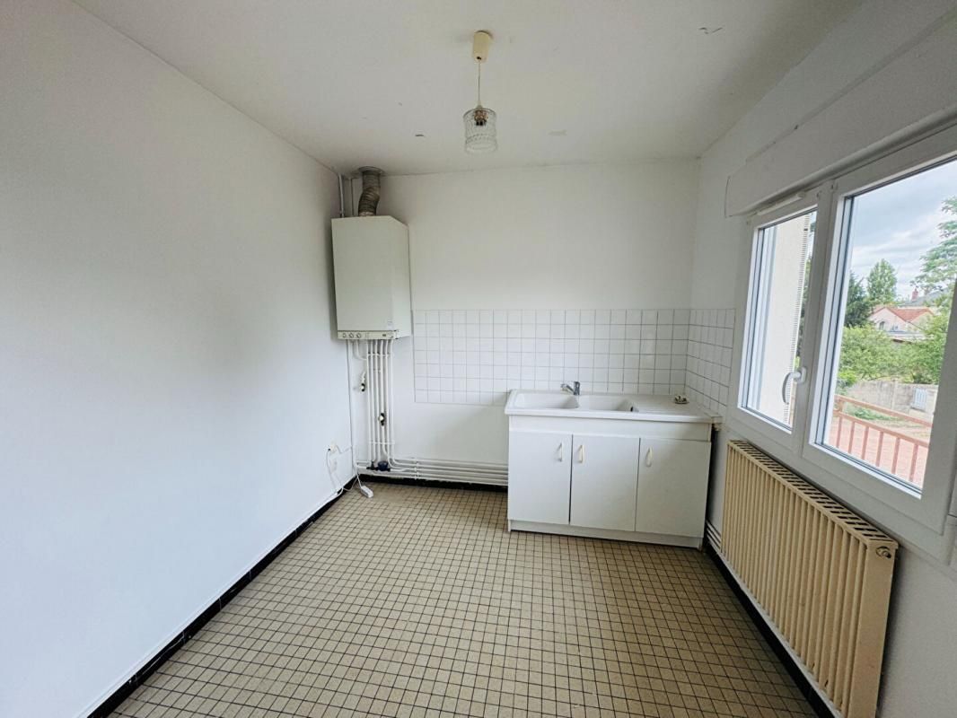 FOURCHAMBAULT Appartement de 2 pièces proche des commodités de Fourchambault 3
