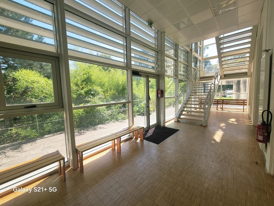 NOGENT-SUR-OISE À LOUER /LOTS DE BUREAUX / NOGENT-SUR-OISE, CENTRE-VILLE 2