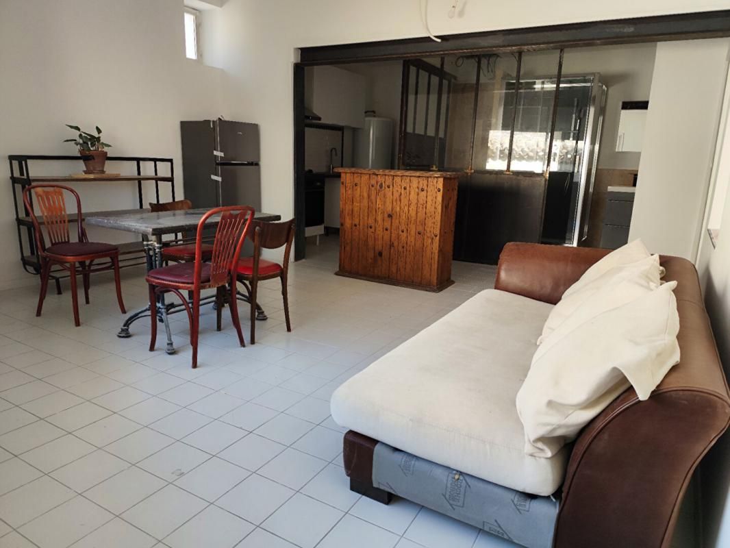 LAURIS LAURIS - Maison de village au charme ancien - T8 de 230 m² 2