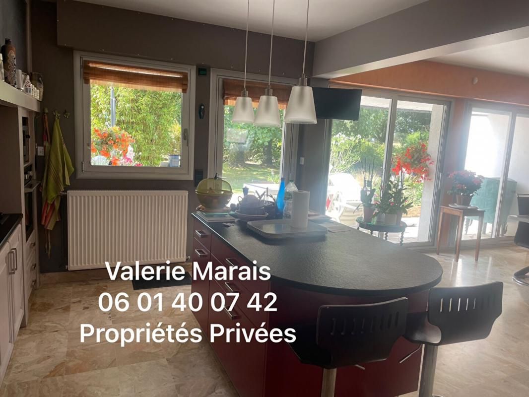 HERBIGNAC Maison à Vendre - HERBIGNAC 3