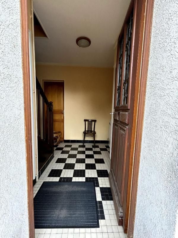 NEVERS Maison Nevers 5pièce(s) 77.06 m2 2