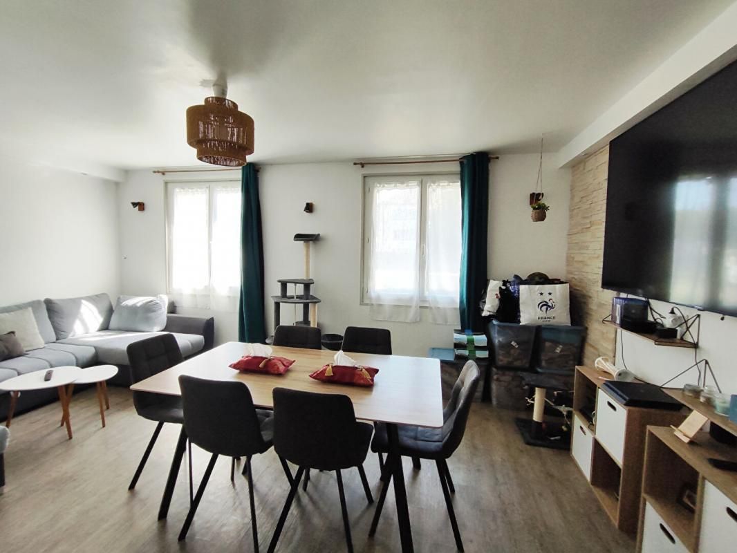 EVREUX Appartement Evreux 6 pièces 1