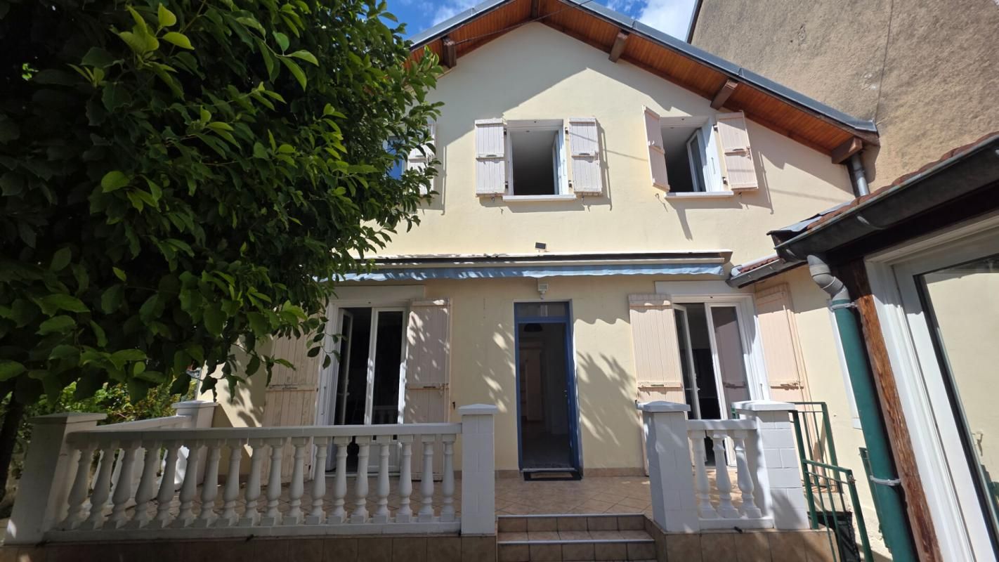 AIX-LES-BAINS Maison de ville, Aix Les Bains,159 m2 1