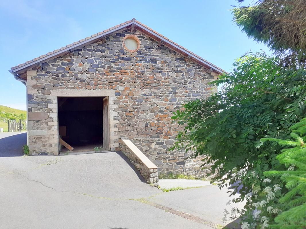 Maison en pierre de 110 m² à Saint Front