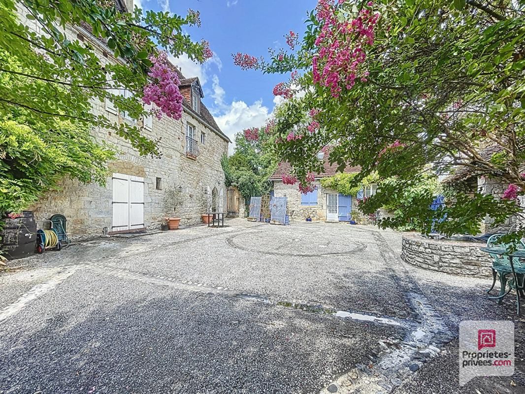 CAVAGNAC EXCEPTIONNELLE PROPRIÉTÉ DE CHARME DE 12 PIÈCES - AVEC PISCINE SUR UN TERRAIN DE 3245 m² -IDÉALE PROJET TOURISTIQUE OU RÉSIDENTIEL 4
