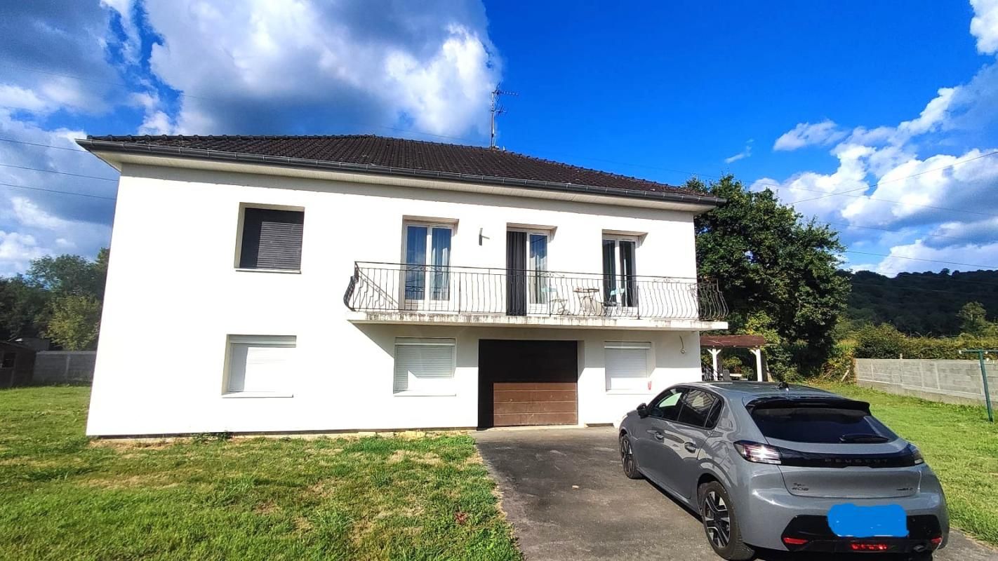 GELOS À VENDRE Spacieuse maison familiale de 154 m² à Gelos 1