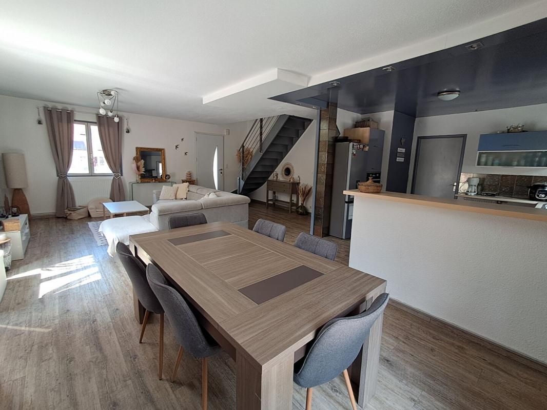 Maison 7 pièces 150 m2 à Vesoul 239 900 euros