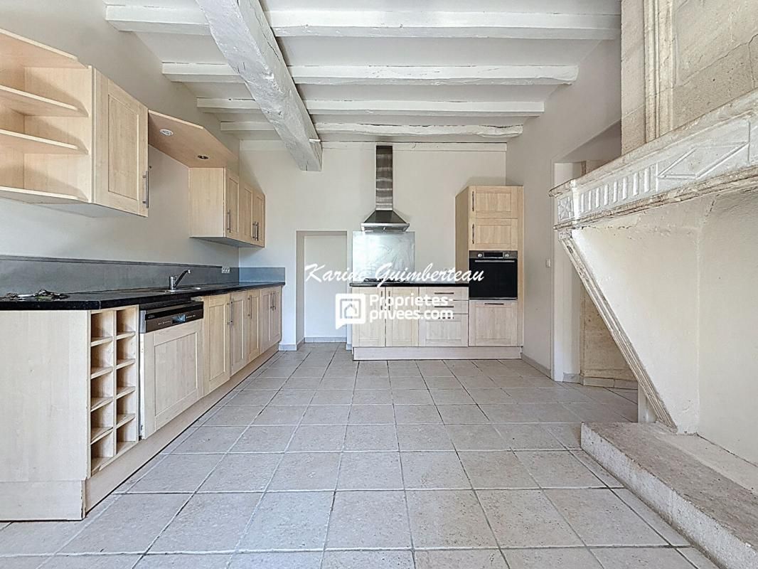 FRONSAC Maison en pierre Fronsadais 160 m2 + jardin 4