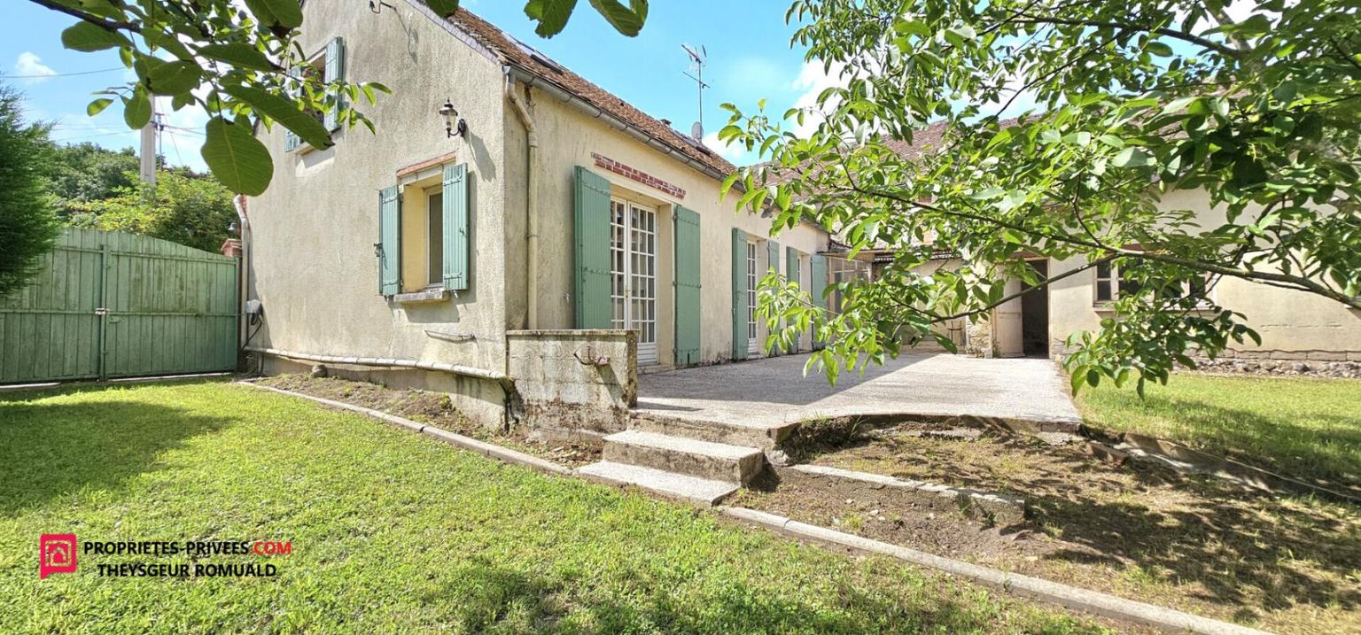 MONTACHER-VILLEGARDIN Maison Montacher Villegardin 4 pièce(s) 101 m2 2