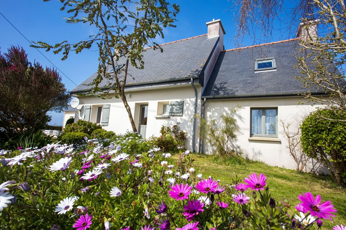PLEUBIAN Maison avec dépendance et vue dégagée sur le Sillon du Talbert , Presqu'île Sauvage (entre Tréguier et Paimpol) 3