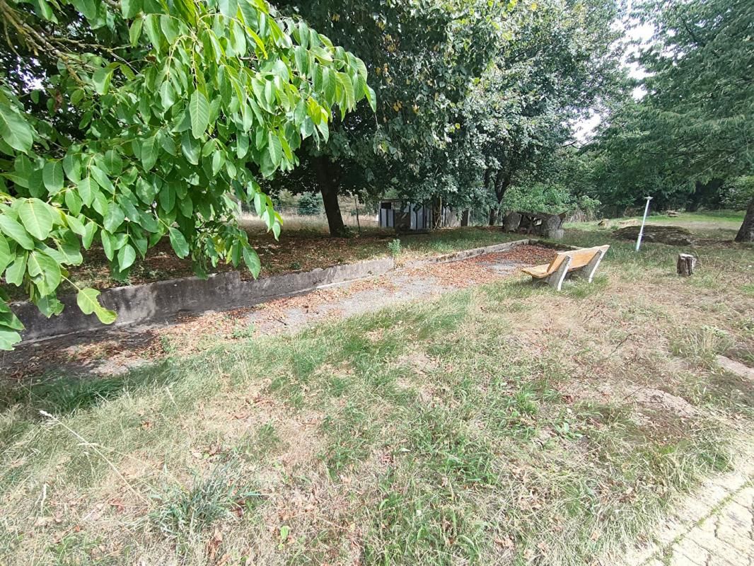 MORTAGNE-SUR-SEVRE Maison Mortagne sur Sèvre 5 pièces 101 m2 3