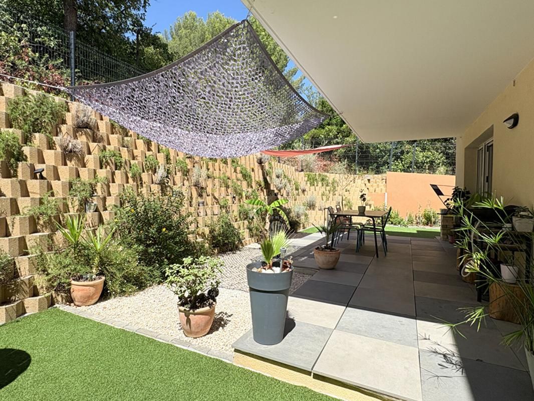 AUBAGNE Aubagne Résidence "Le domaine des Solans", appartement T4 rez de jardin 2