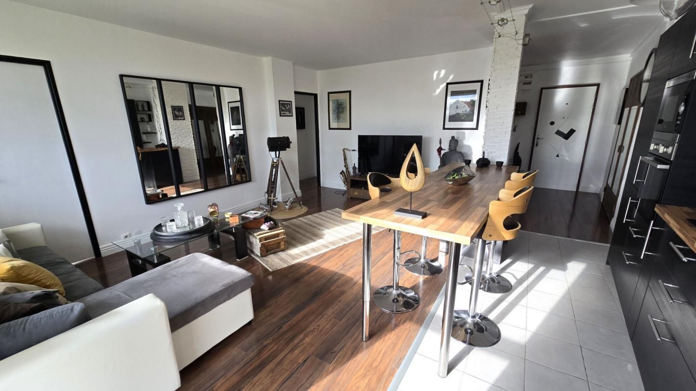 POITIERS Appartement Poitiers 4 pièce(s) 77 m2  rénové 3