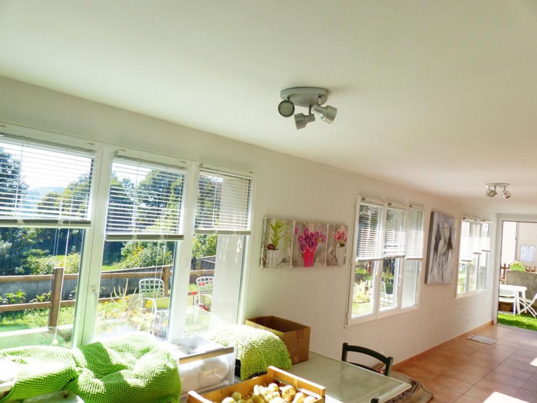 LE BEAGE Maison Le Beage 8 pièce(s) 186 m² 4