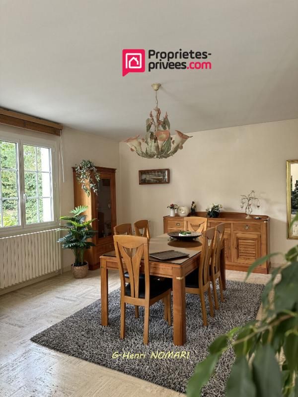 CHATEAUBRIANT Maison Chateaubriant 10 pièce(s) 280 m2, 6 chambres , 27 390m² de terrain 3