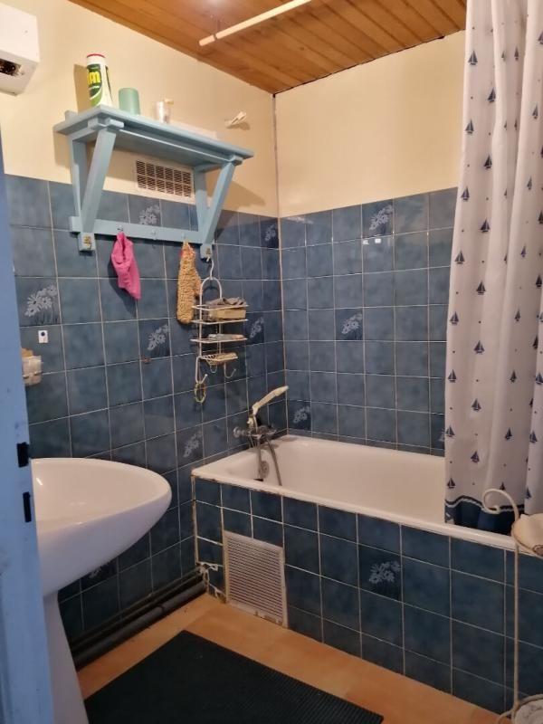 GUEGON Maison à rénover Guégon 4 pièce(s) 140 m2 3