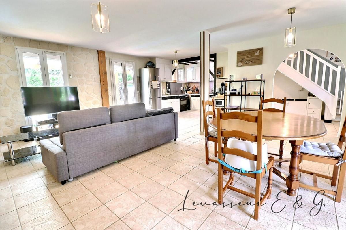 LAIGNEVILLE Laigneville 60290 - Pavillon 4 chambres avec garage sur environs 387m² de terrain 3