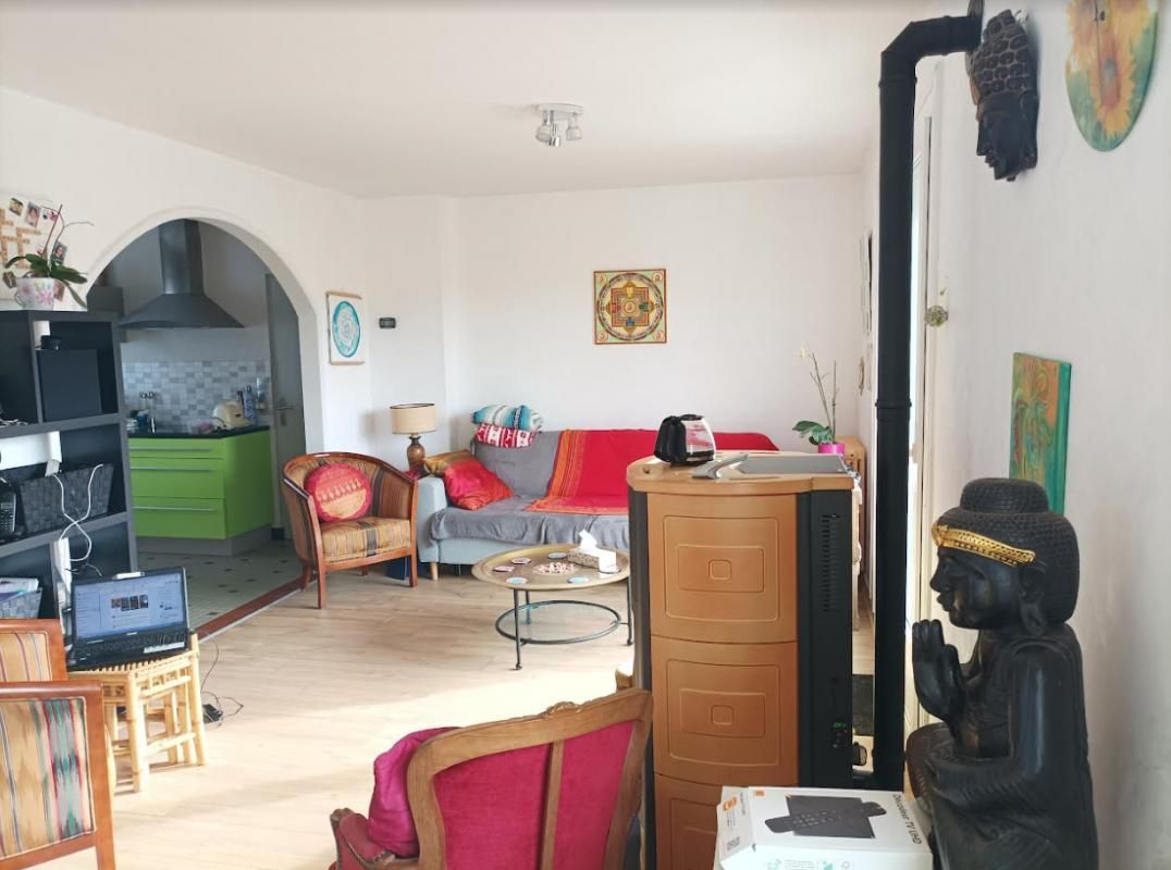 CARHAIX-PLOUGUER 29270 Carhaix maison proches toutes commodités et écoles 3 chambres garage bien isolée 3