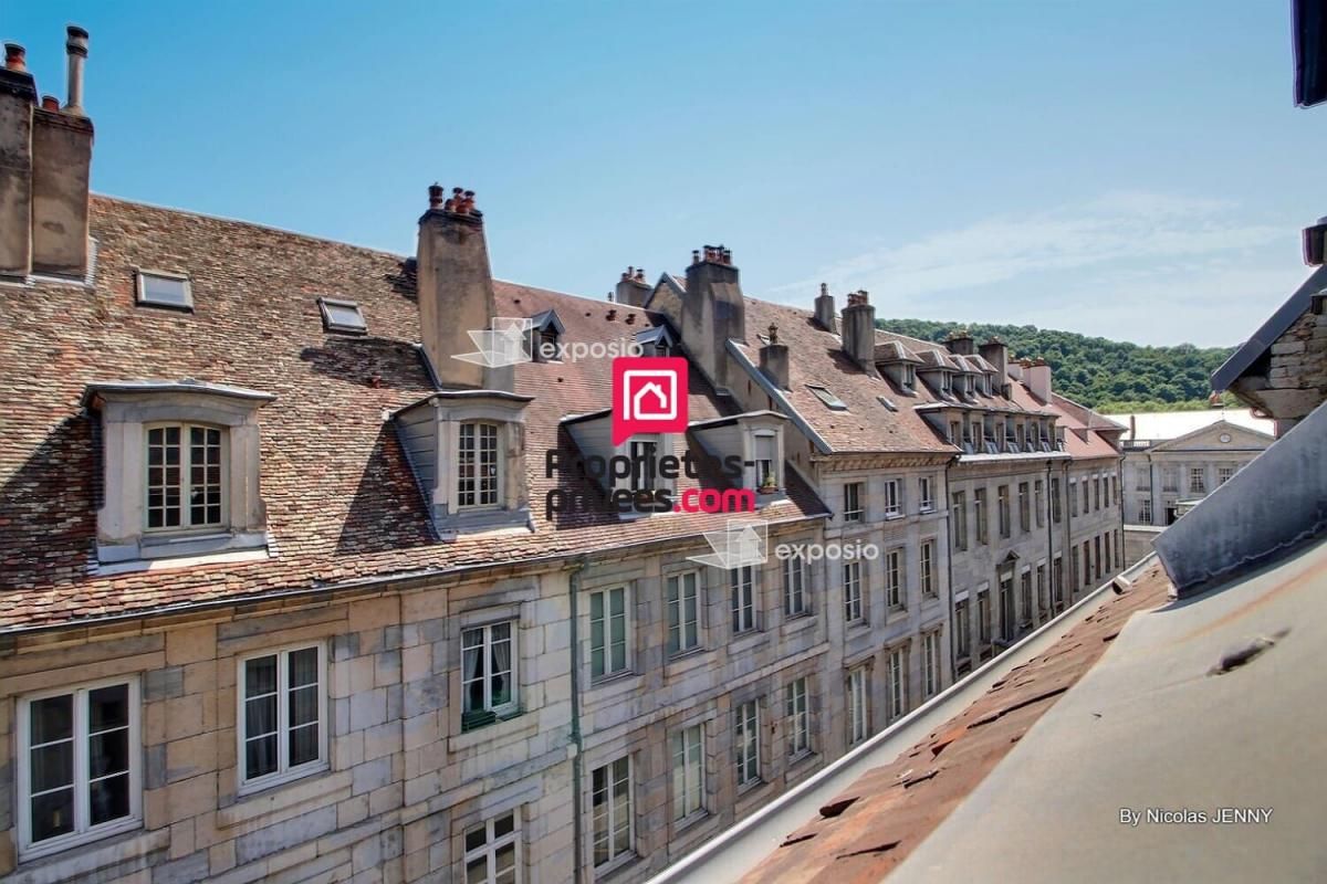 BESANCON Besançon - Duplex 2 pièces 31 m² utiles - 1