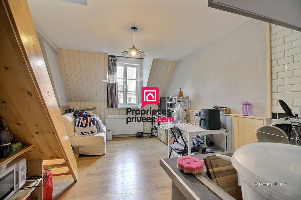 BESANCON Besançon - Duplex 2 pièces 28 m² utiles - 3