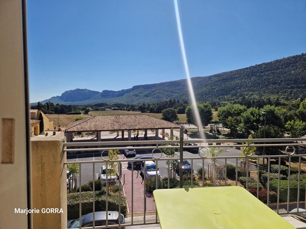 APPARTEMENT T3 AVEC TERRASSE