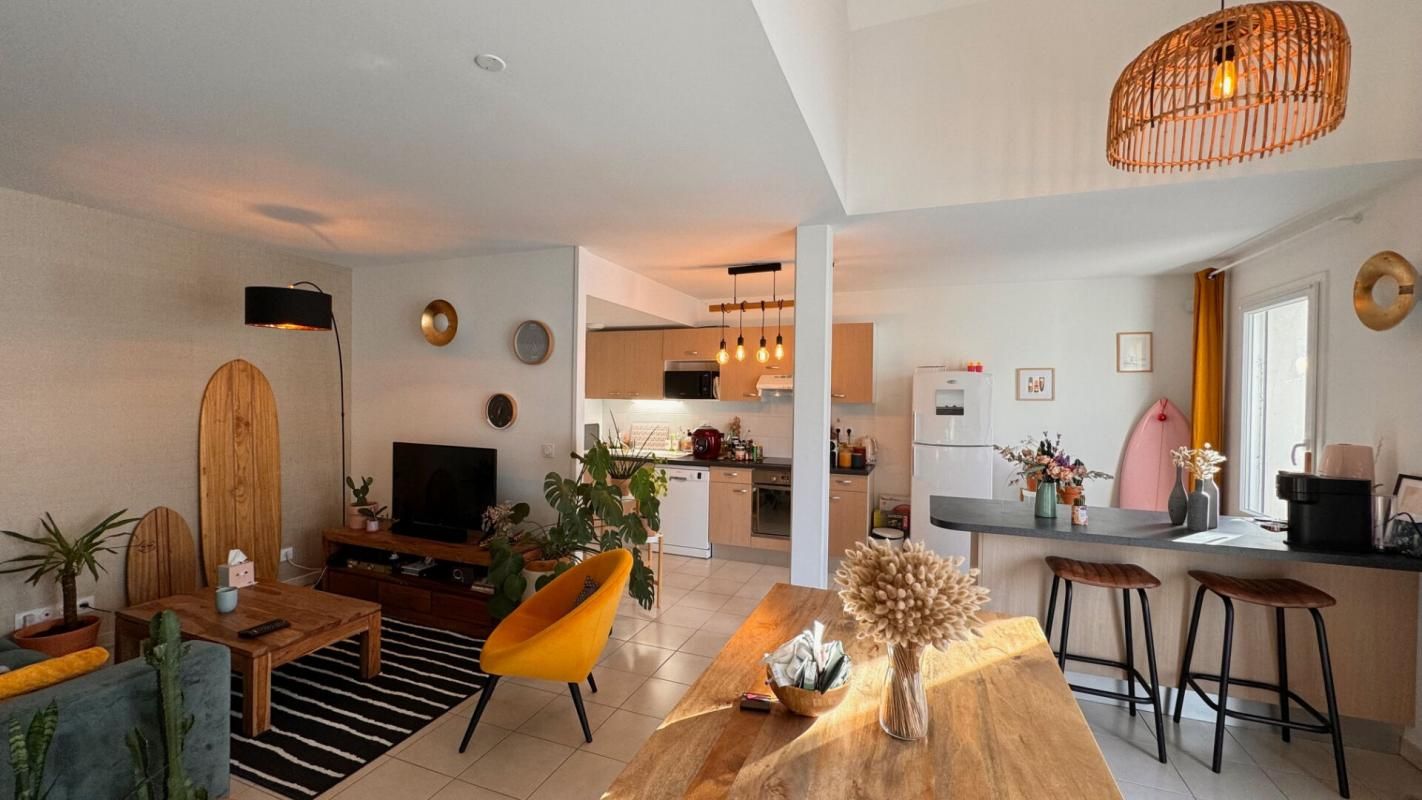 ARES APPARTEMENT / MAISON DE VILLE TYPE 3 3
