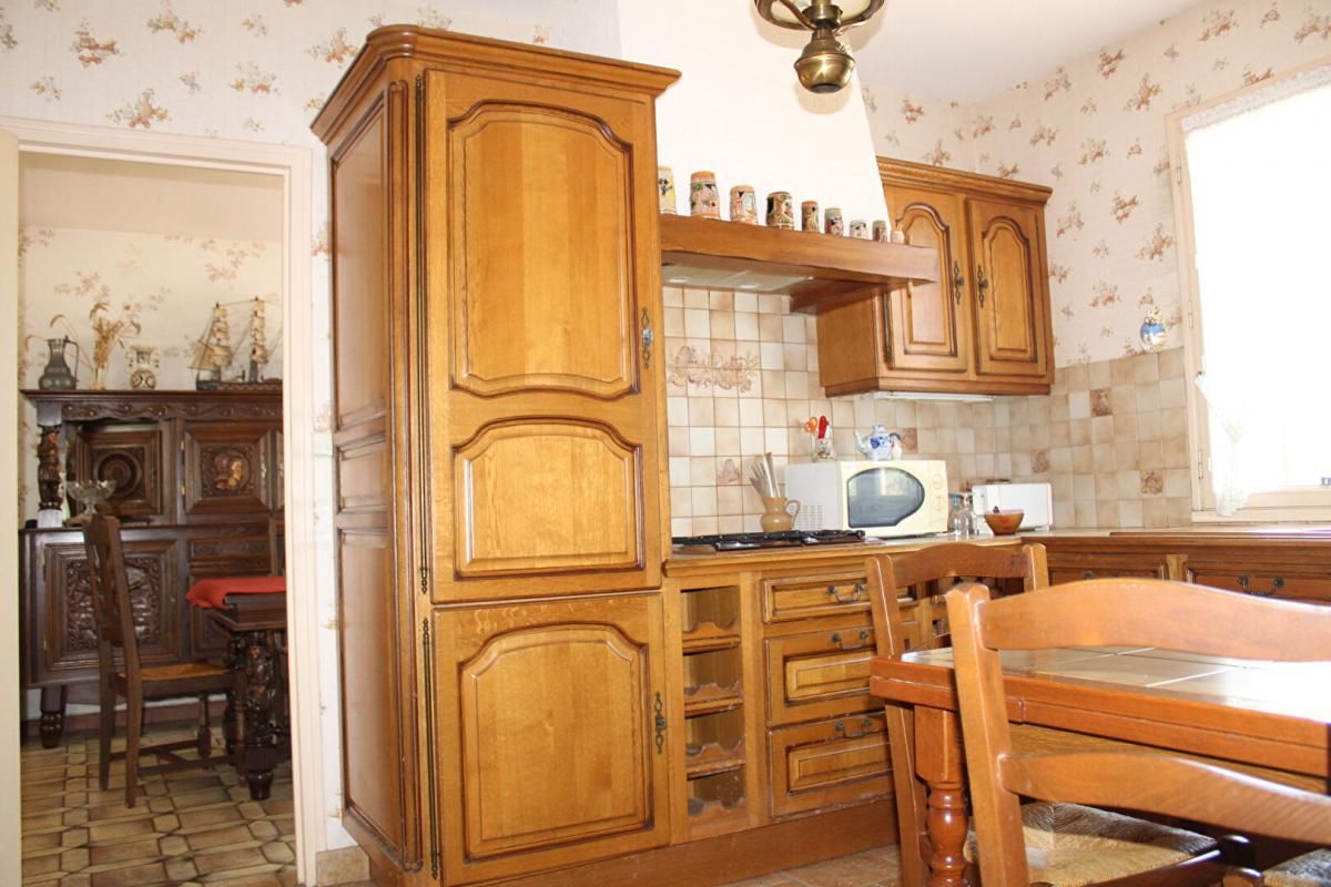 PLOUFRAGAN Exclusivité !! Côtes d'Armor 22440 Ploufragan. 3 chambres dont une au RDC, terrain constructible, divisible, garage 4