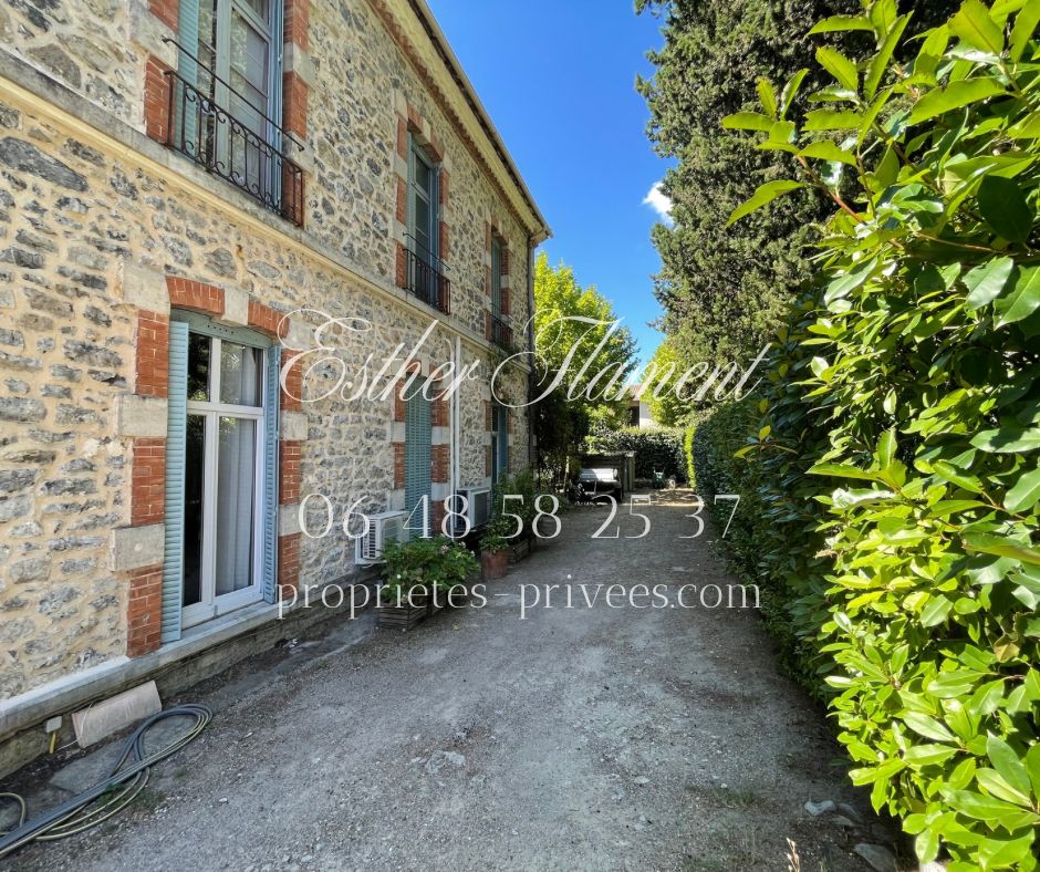 SAINT-HIPPOLYTE-DU-FORT Maison bourgeoise en pierre avec jardin 3