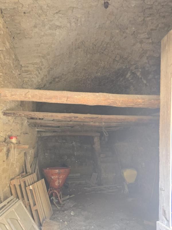 LAURIS GARAGE 46M² 2