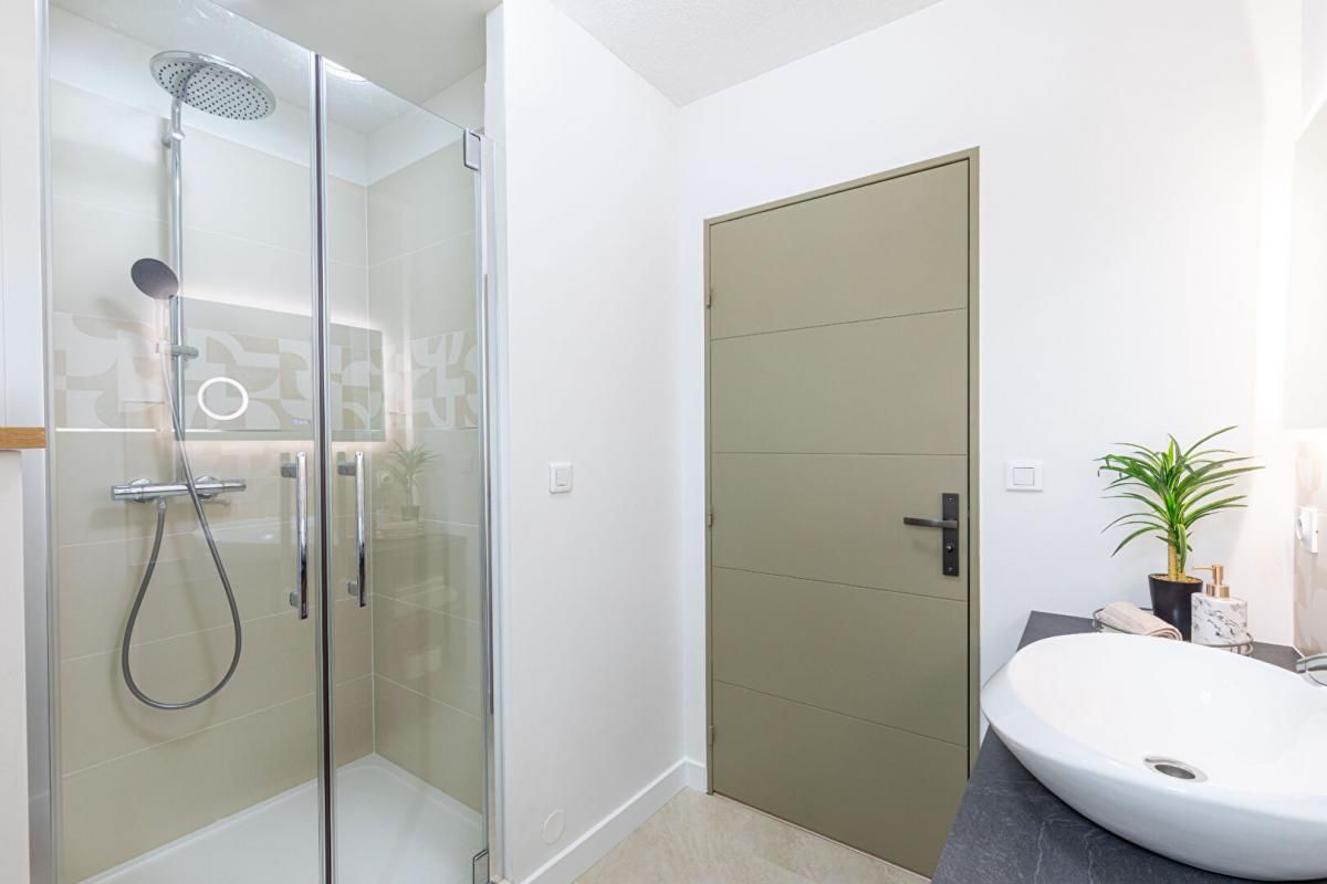 CARPENTRAS Appartement Carpentras 3 pièce(s) 73.47 m2 refait à neuf 3