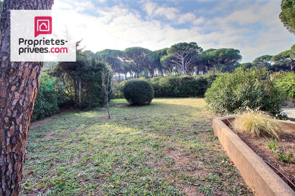 VIDAUBAN Villa Vidauban 5 pièces 151 m2 3