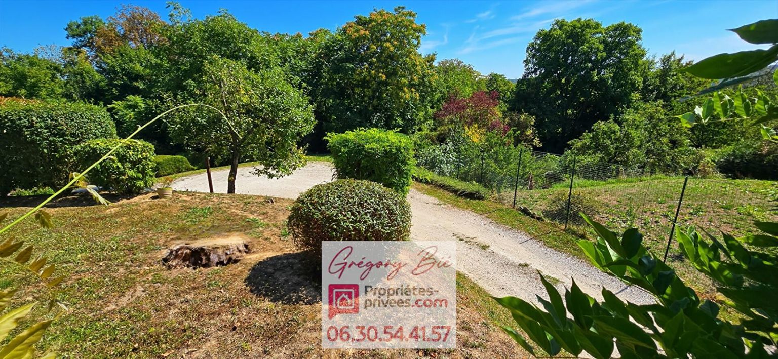 LA FERTE-SOUS-JOUARRE Maison La Ferte Sous Jouarre 40 pièce(s) 1000 m2 4