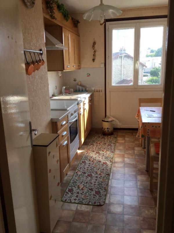 MANTES-LA-VILLE Bel appartement Mantes La Ville 4 pièce(s) 74 m2 1