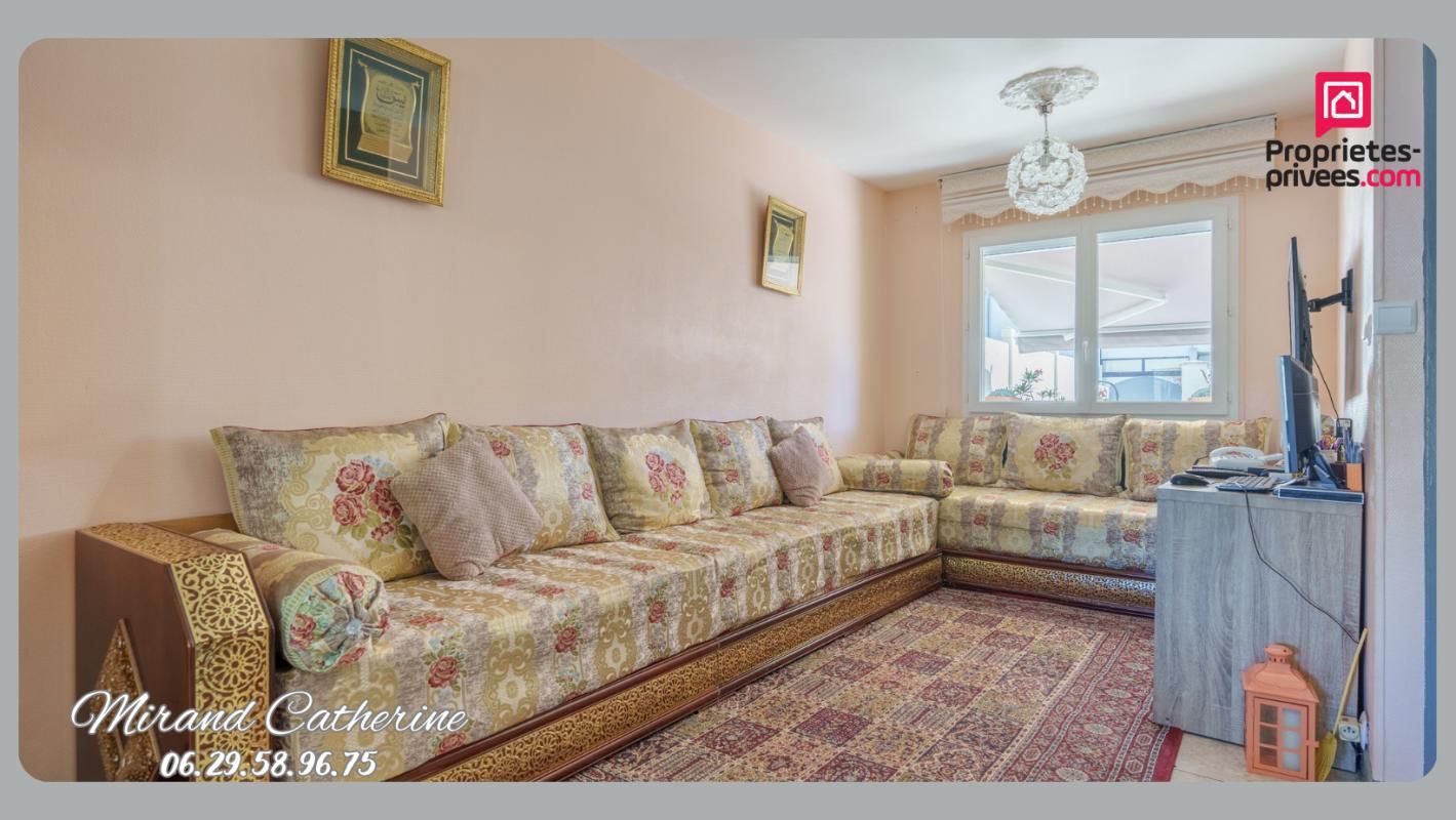 SAINTE-SAVINE Maison Sainte Savine 122M² - 4 CHAMBRES 3