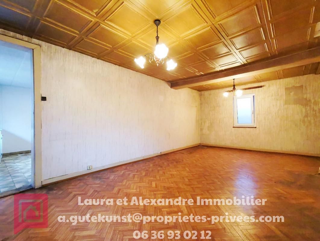 OBERHOFFEN-SUR-MODER Vente maison 3 pièces d'environ 85 m2 + cour + grange + jardin 3