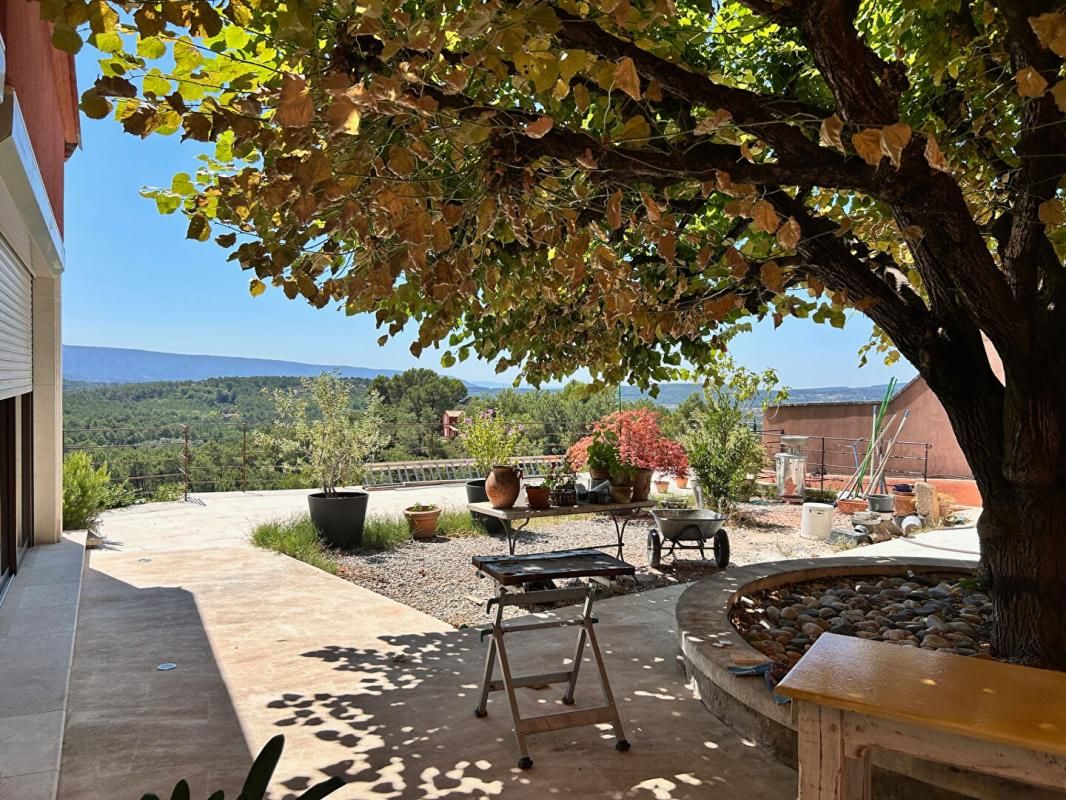 ROUSSILLON Maison de village 228m² avec terrasse 200m² vue panoranique 3